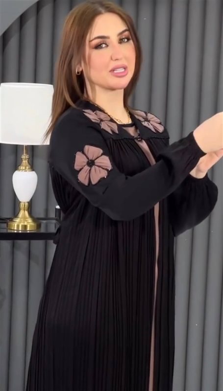 عبايتي ورده 